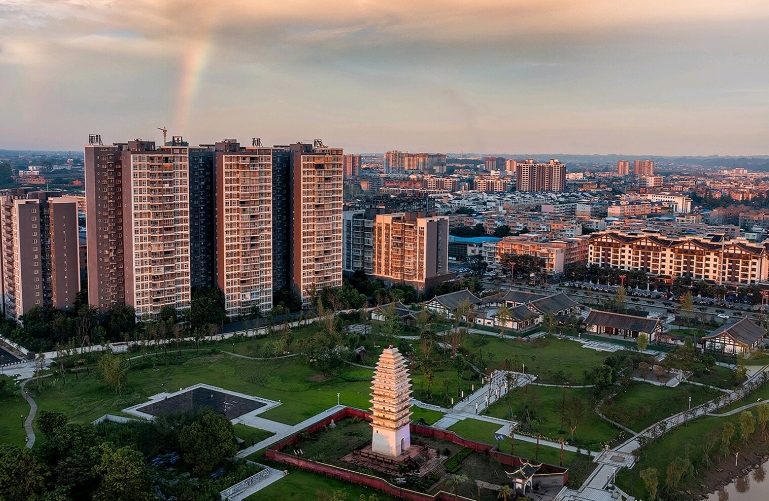 白塔公園.jpg