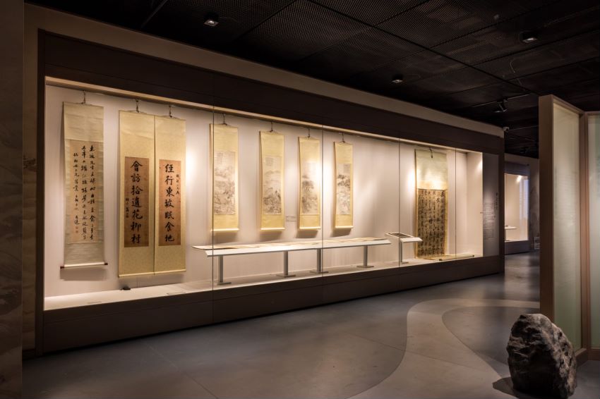 展覽書(shū)畫(huà)作品展示.jpeg
