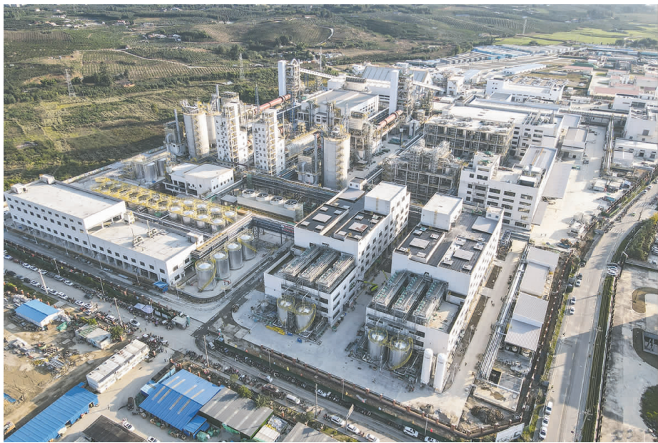 雅保四川新材料有限公司年產(chǎn)5萬噸氫氧化鋰鋰電池材料項(xiàng)目。 眉山日?qǐng)?bào)全媒體記者 廖波 攝