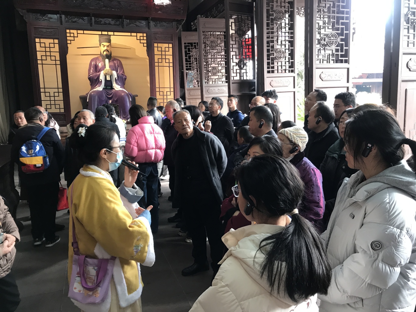 三蘇祠人氣旺，感受三蘇文化.jpg