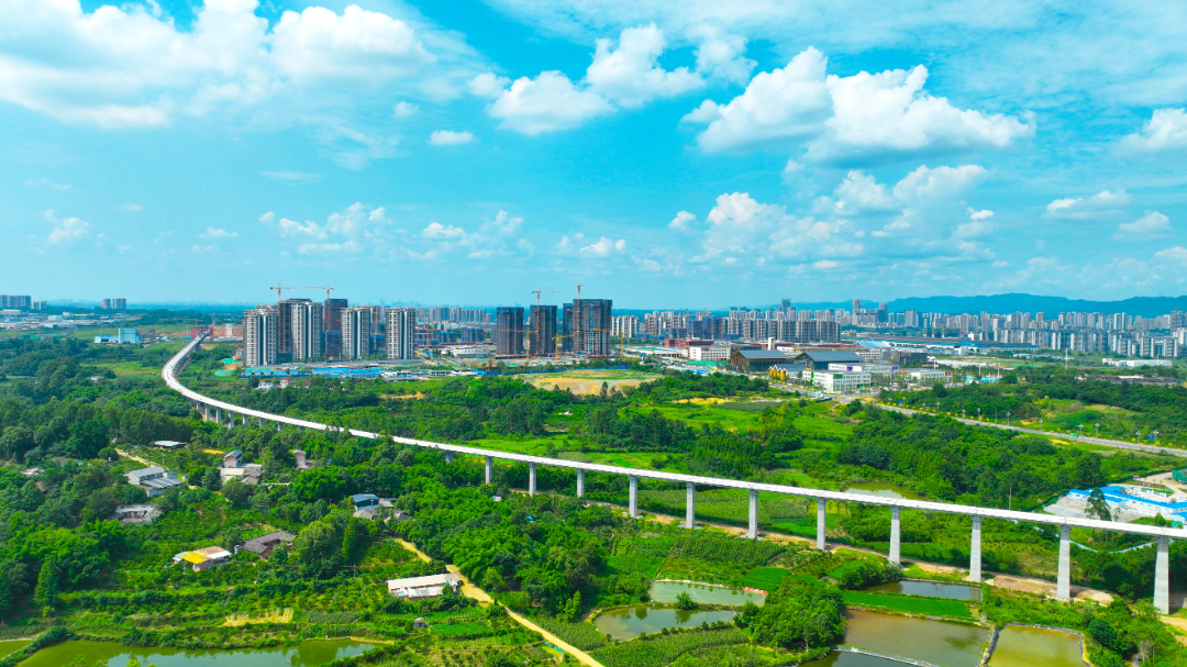 成眉市域鐵路S5號(hào)線。