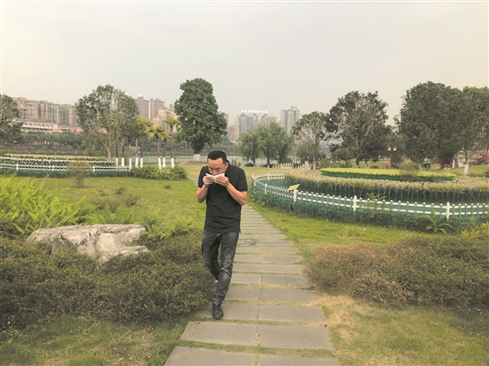 文明吐痰。.jpg